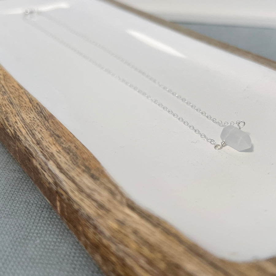Selenite Healing Point Necklace – Clarity, Energy & Balance