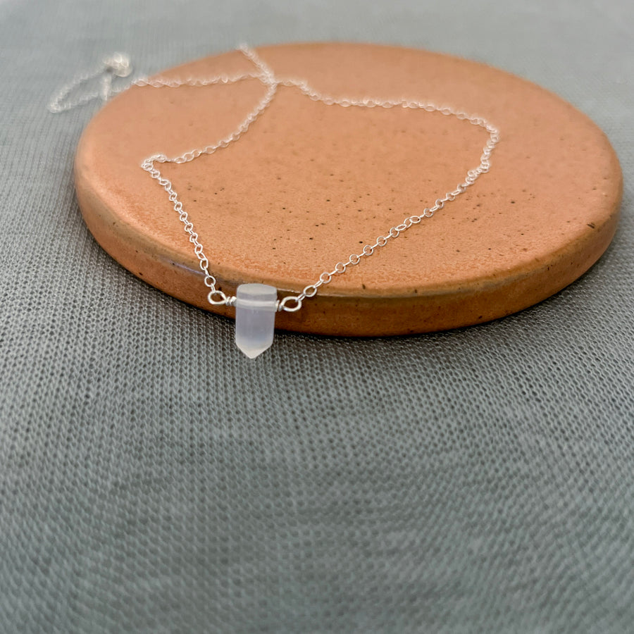 Selenite Healing Point Necklace – Clarity, Energy & Balance