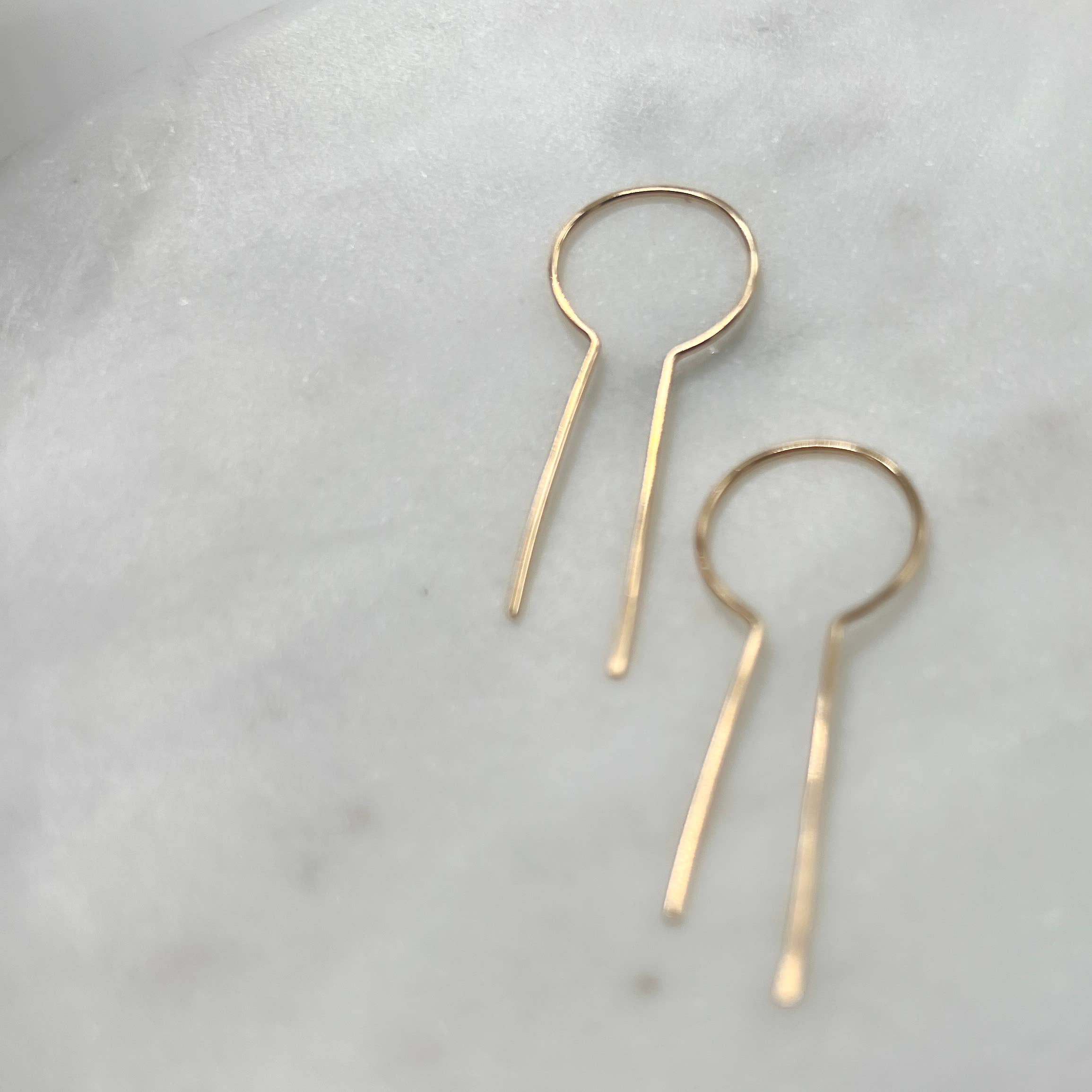 Keyhole Open Threader Earrings