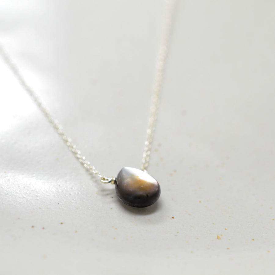 Black Lip Shell, Iridescent Teardrop Pendant Necklace