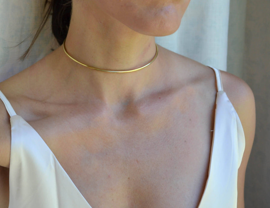 Gold Neck Cuff, Neck Collar, Open Neck Choker, Gold Metal Choker, Eternity Necklace Cuff, Day Collar