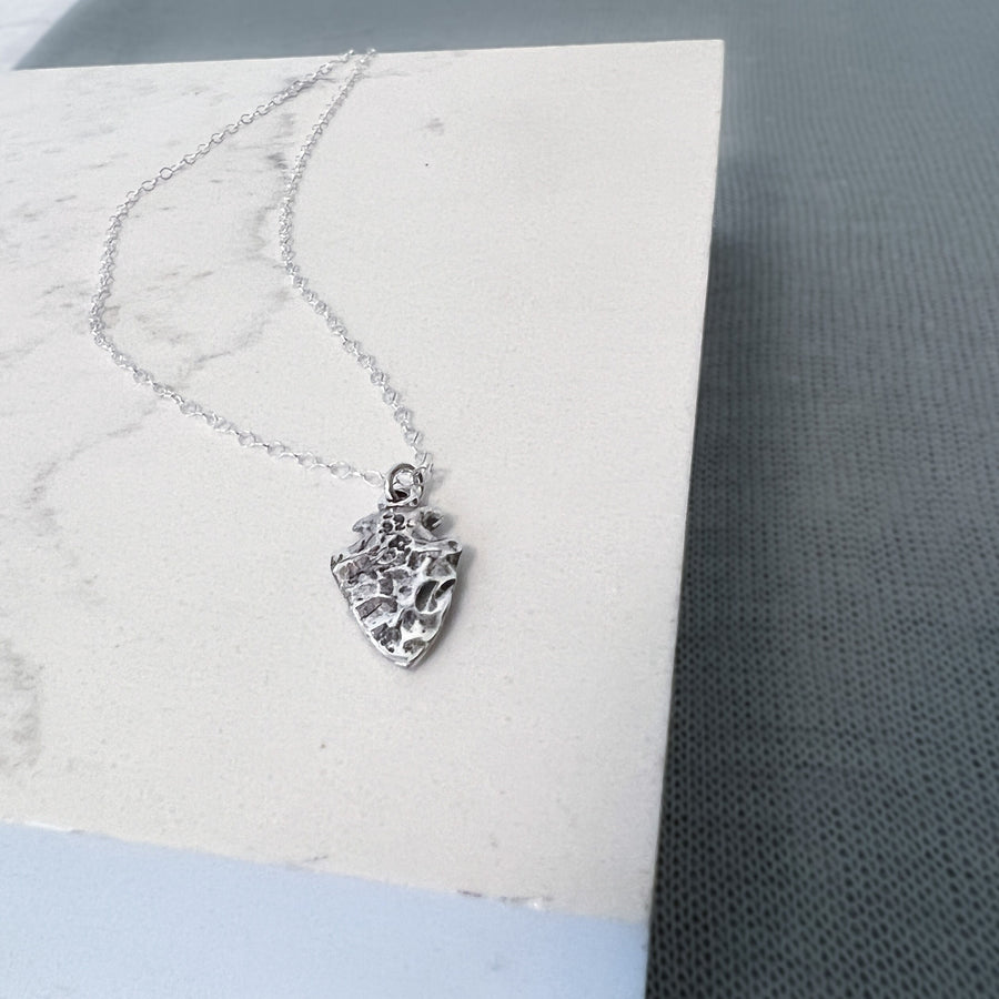 Hammered Arrowhead Pendant Necklace in Sterling Silver, Silver Boho Arrow Head Necklace, Silver Arrowhead Charm, Tribal Necklace, Spear