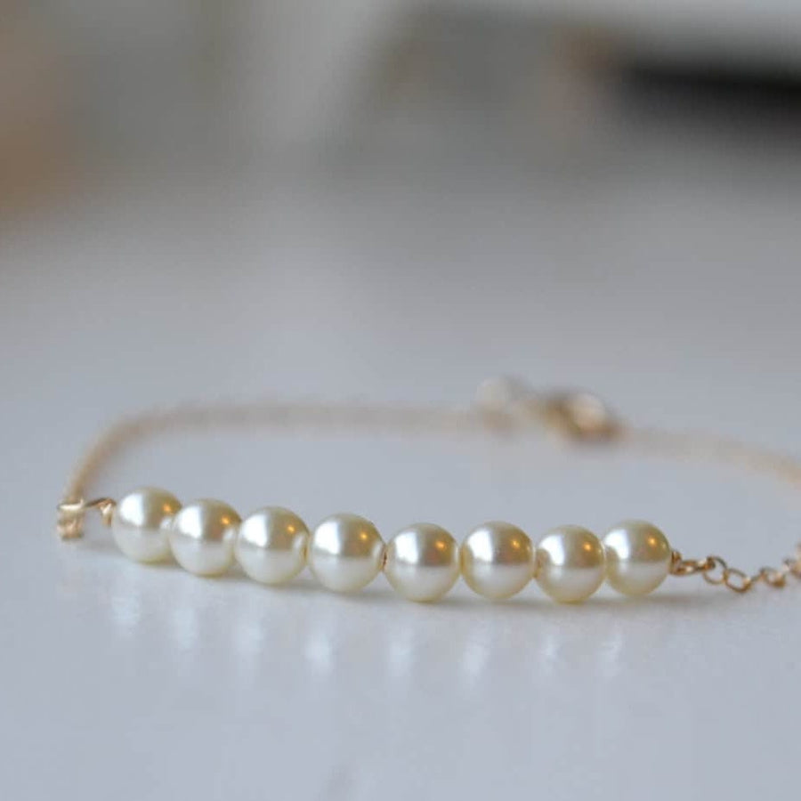 Gold or Silver Pearl Bracelet, Dainty Bridesmaids Bracelet - Ivory Cream Pearls, Delicate Bridal Bracelet - Pearl Bridesmaids Gift, Jewelry