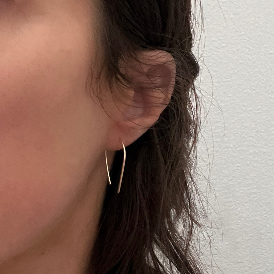 Hammered Arc Open Horseshoe Hoop Earrings in Gold Filled or Sterling Silver, Minimal Thin Gold Hoops, Dainty Silver Hoop, Wire U Shape