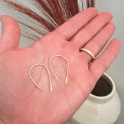 Hammered Arc Open Horseshoe Hoop Earrings in Gold Filled or Sterling Silver, Minimal Thin Gold Hoops, Dainty Silver Hoop, Wire U Shape