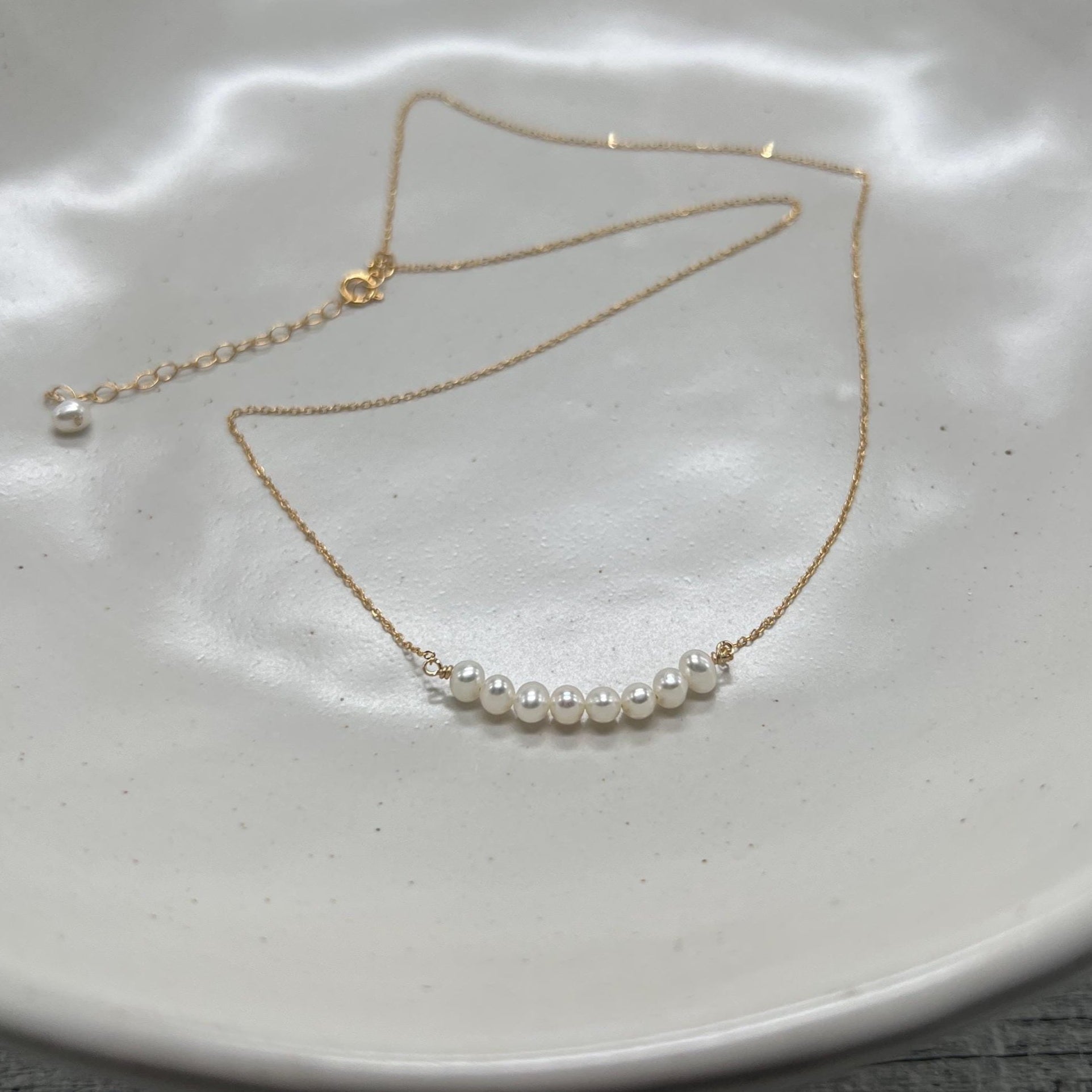 Classic Freshwater Pearl Bar Necklace